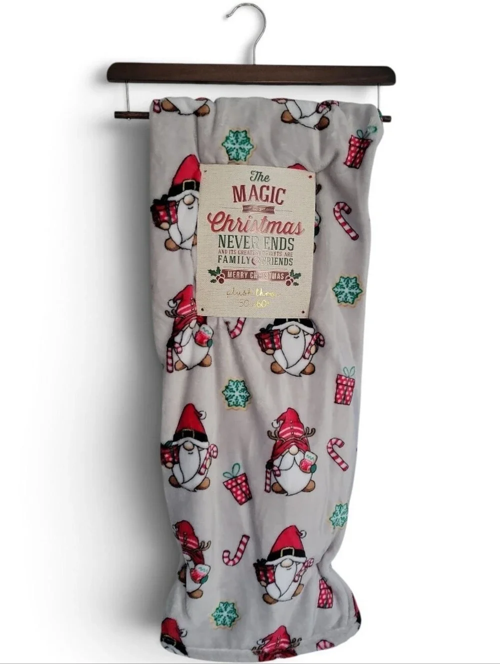 The Magic Of Christmas Never Ends Gnome Plush Throw 50 X 60
